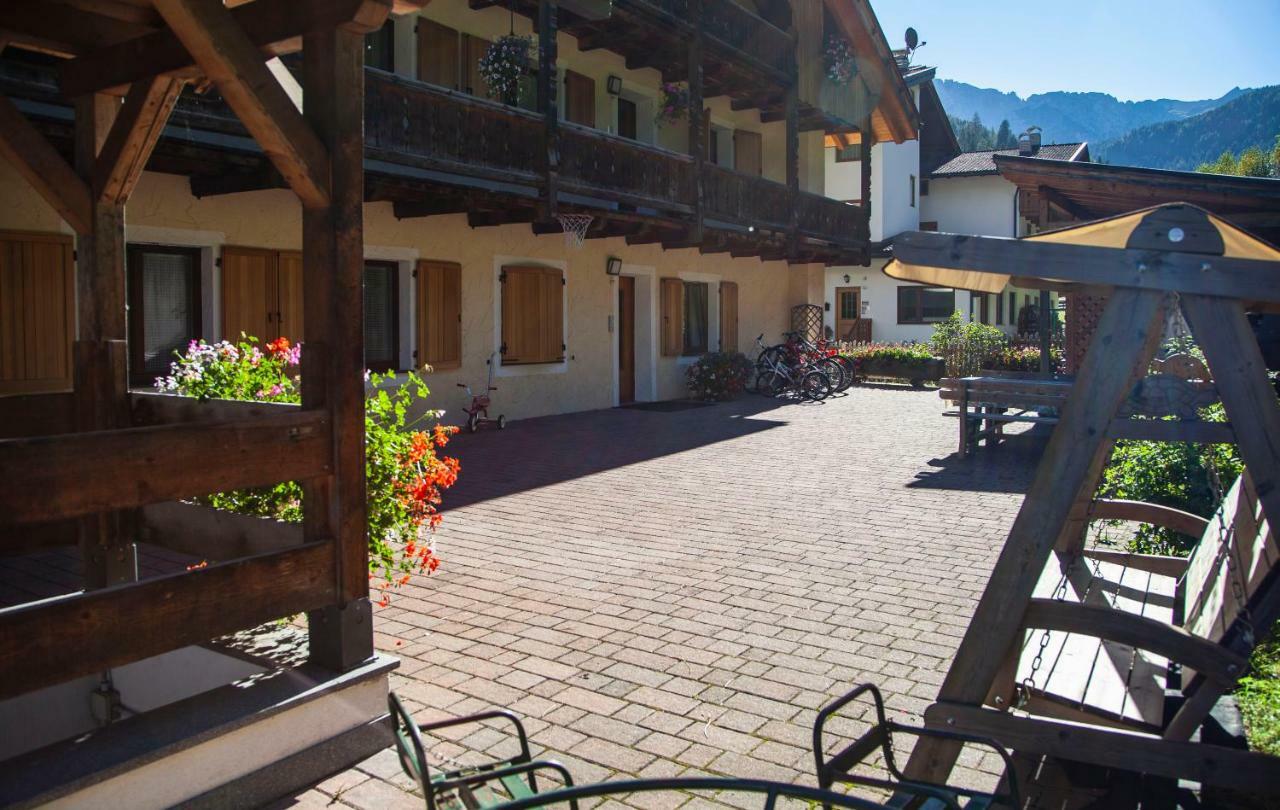 Buffaure A Parte Apartment Pozza di Fassa Exterior photo